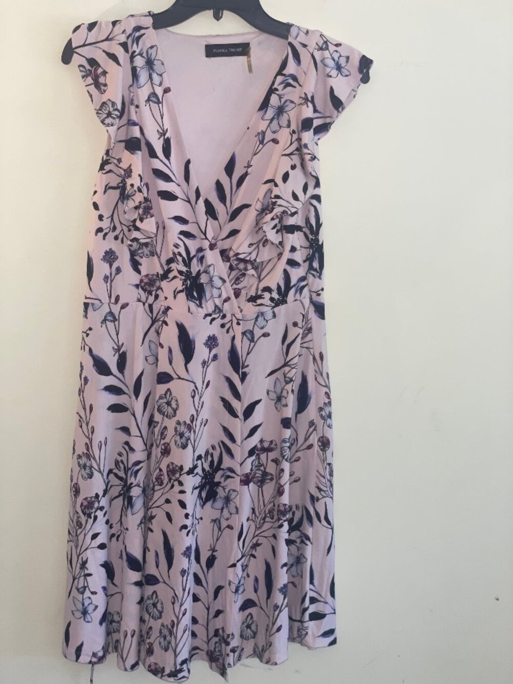 Ivanka Trump Pink Floral Ruffle V-Neck Tie Waist Dress Size M